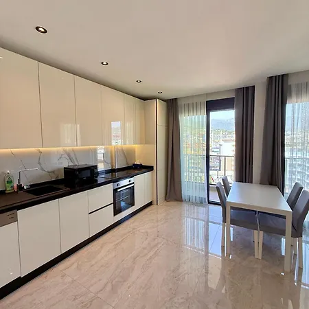 Sa Apartments! Luxury Sea View 2bd Duplex Apartment *